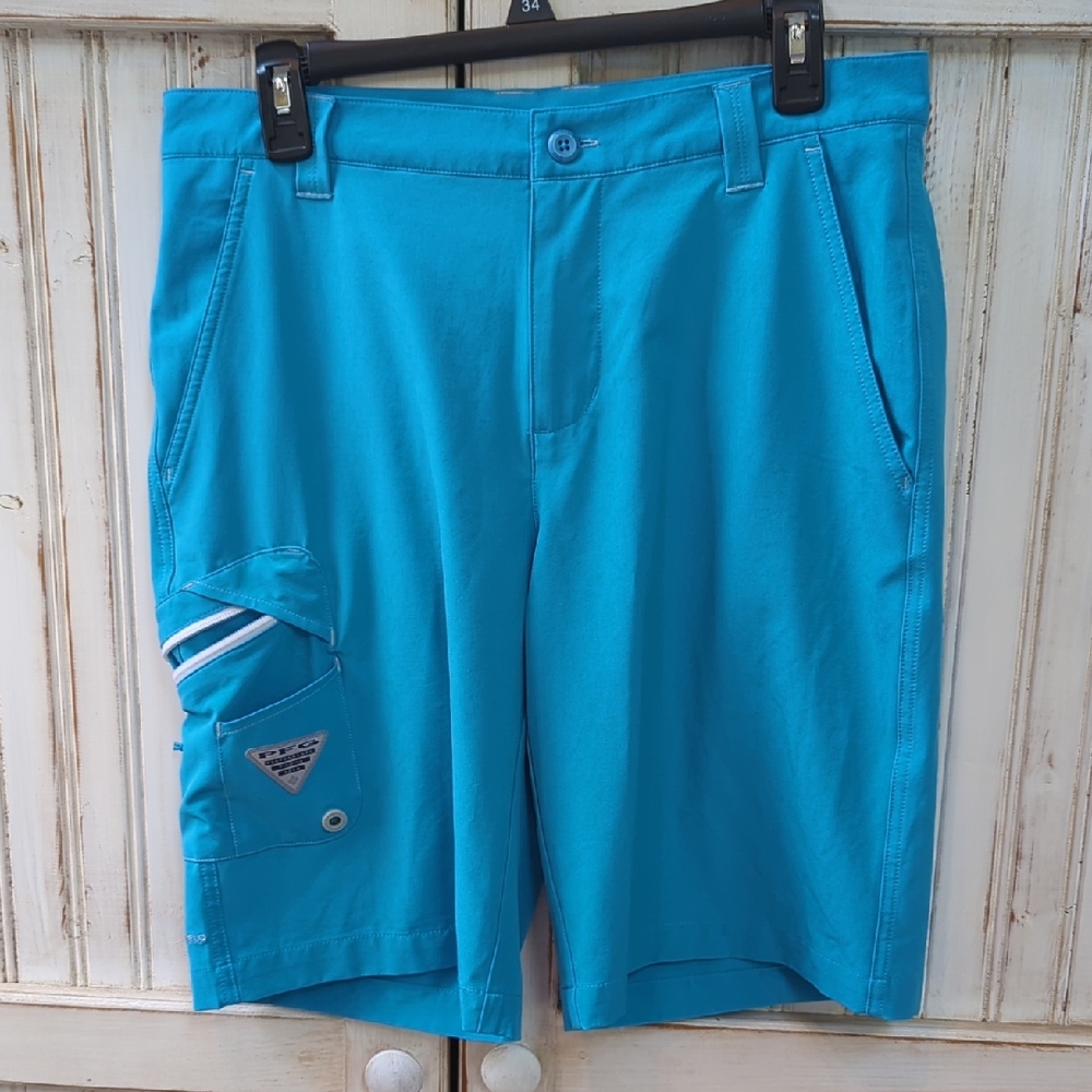 Columbia, PFG, Terminal Tackle Shorts. Royal Blue. Size 32